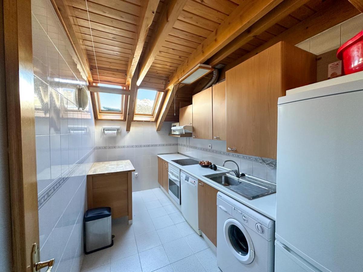 Appartamento Acogedor Atico Duplex En El Centro En Biescas/4Pax Esterno foto